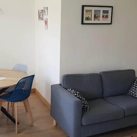 Cosy Close Eiffel Tower Apartment *