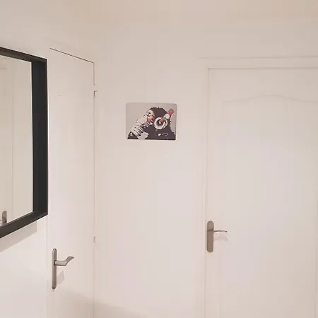Cosy Close Eiffel Tower Apartment Sevres